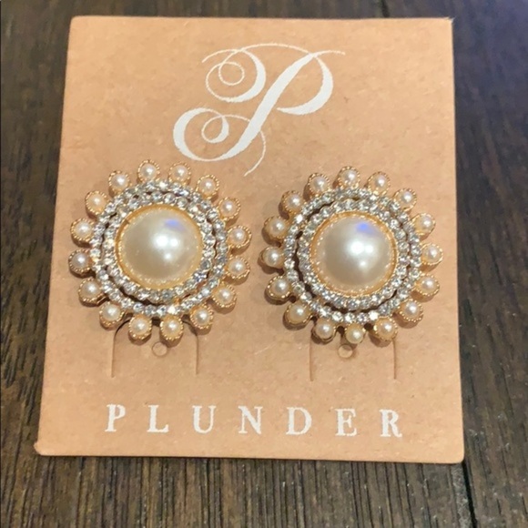 New Round Rhinestone Pearl Stud Earrings - Picture 1 of 2